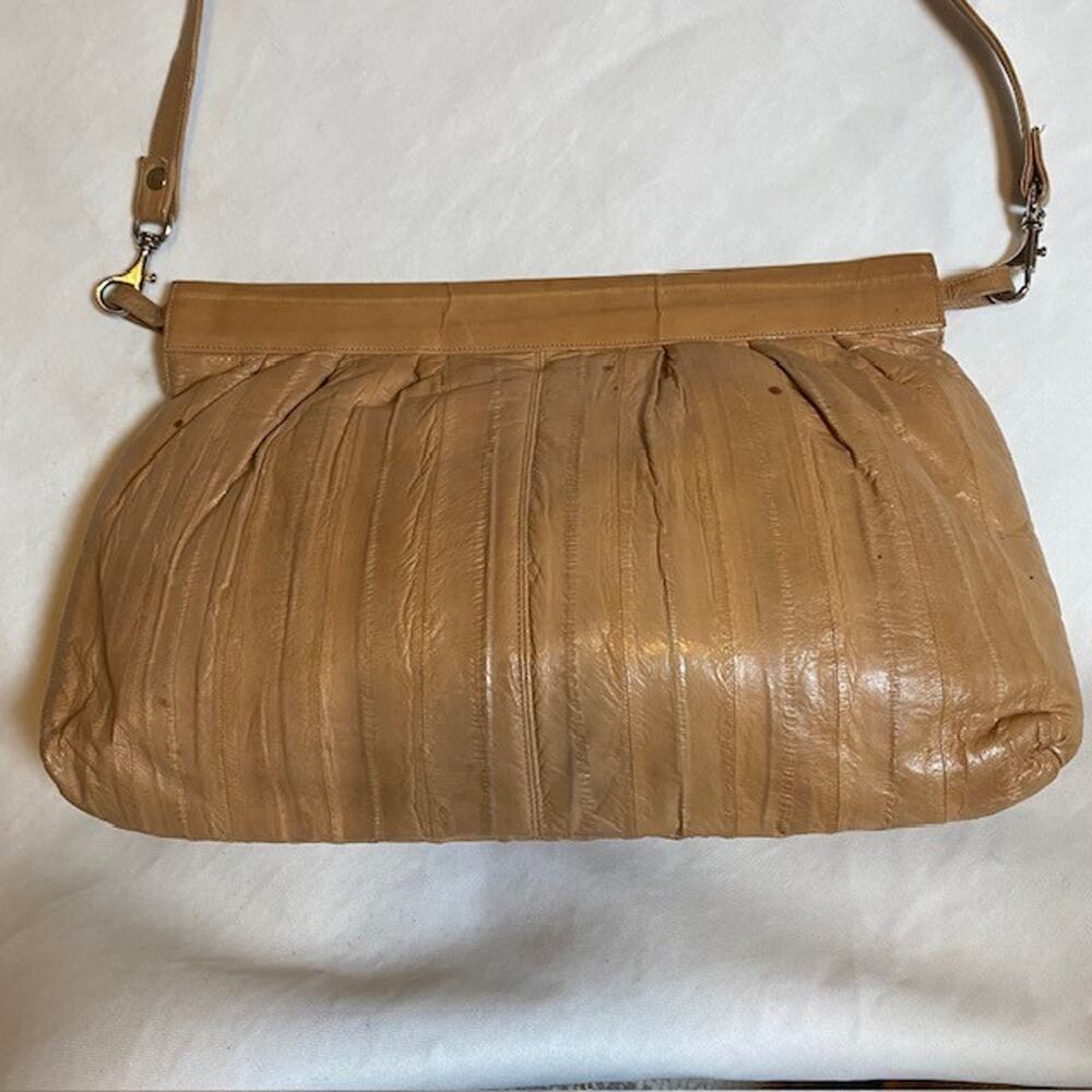 Vintage 70s Sunco Eel Leather Tan Textured Shoulder Bag Purse 19x9 Frame Opening